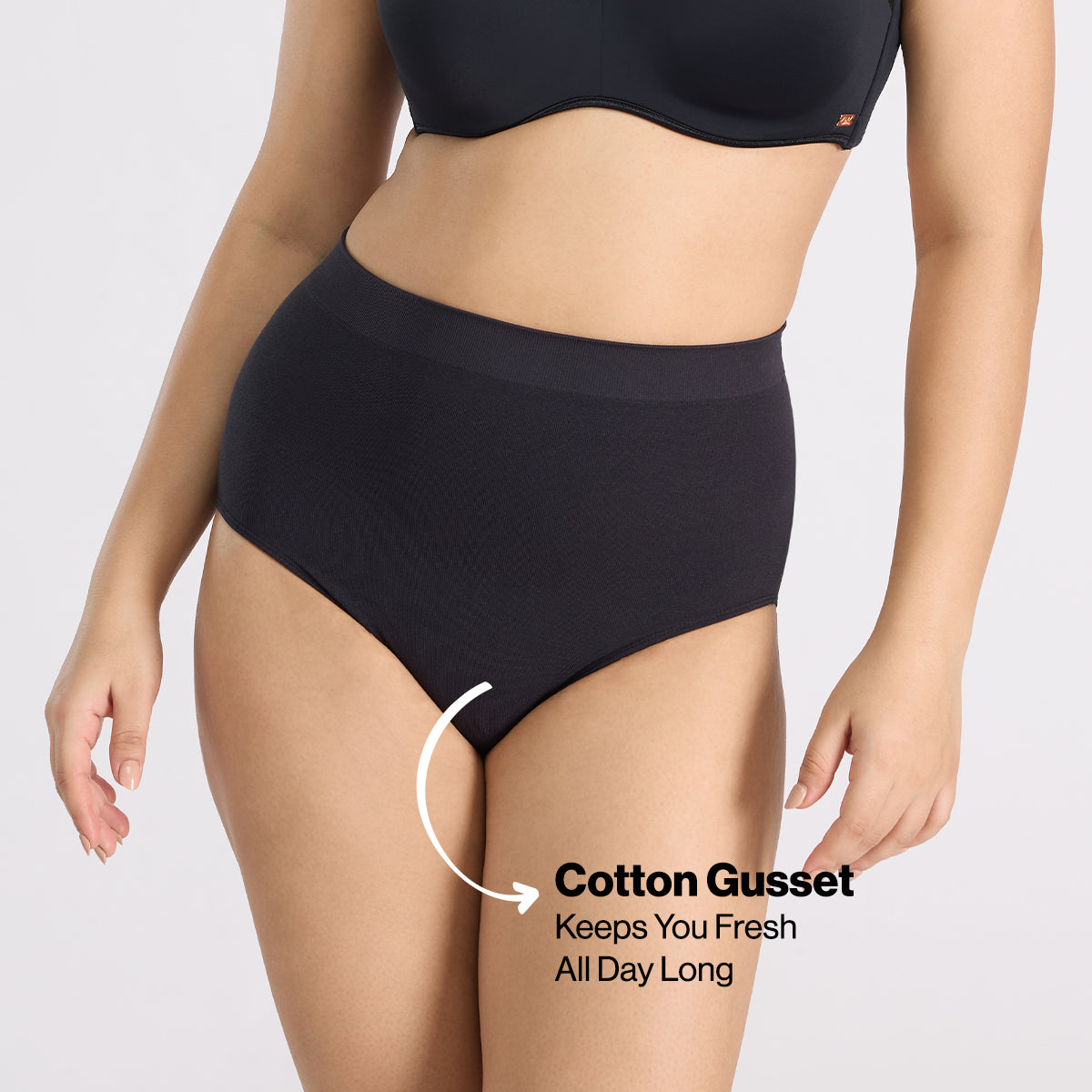 Nykd By Nykaa Everyday Seamfree Shaping Panty NYSH40 - Black