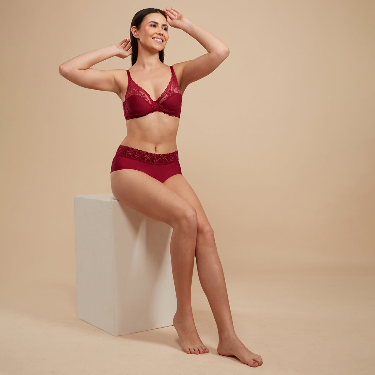 Maroon MAROON Red Cotton Jersey Seamed Non Padded Women's Set of 1 Full  Coverage Bra Women Everyday Non Padded Bra - Buy Maroon MAROON Red Cotton  Jersey Seamed Non Padded Women's Set