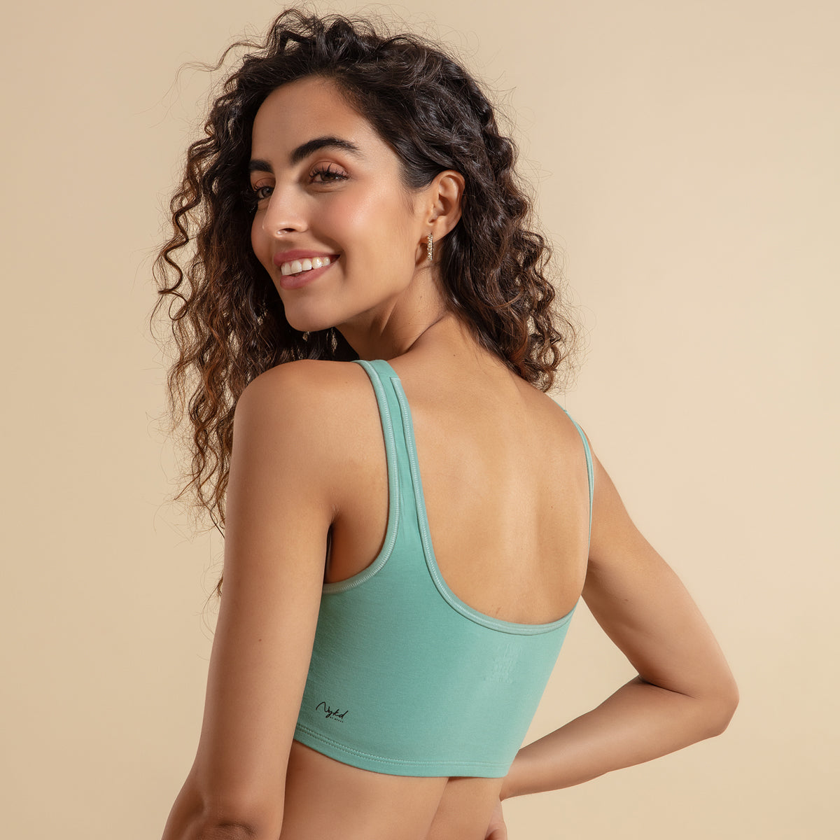 Trendy square neck slip-on bra with Full coverage - NYB158 Wasabi – Nykd by  Nykaa