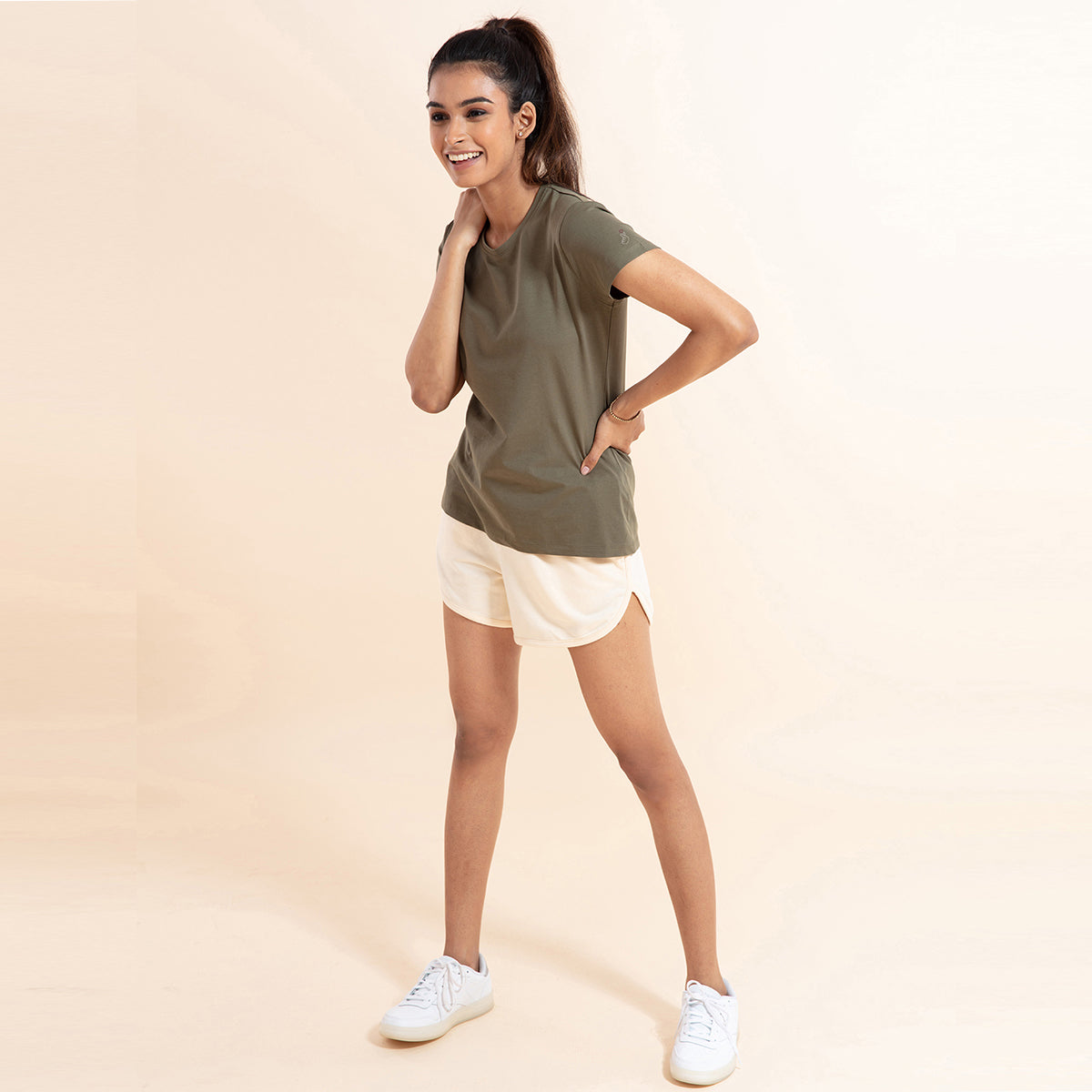 Essential Stretch Cotton Tee In Relaxed Fit , Nykd All Day-NYLE216 - Beetle Green