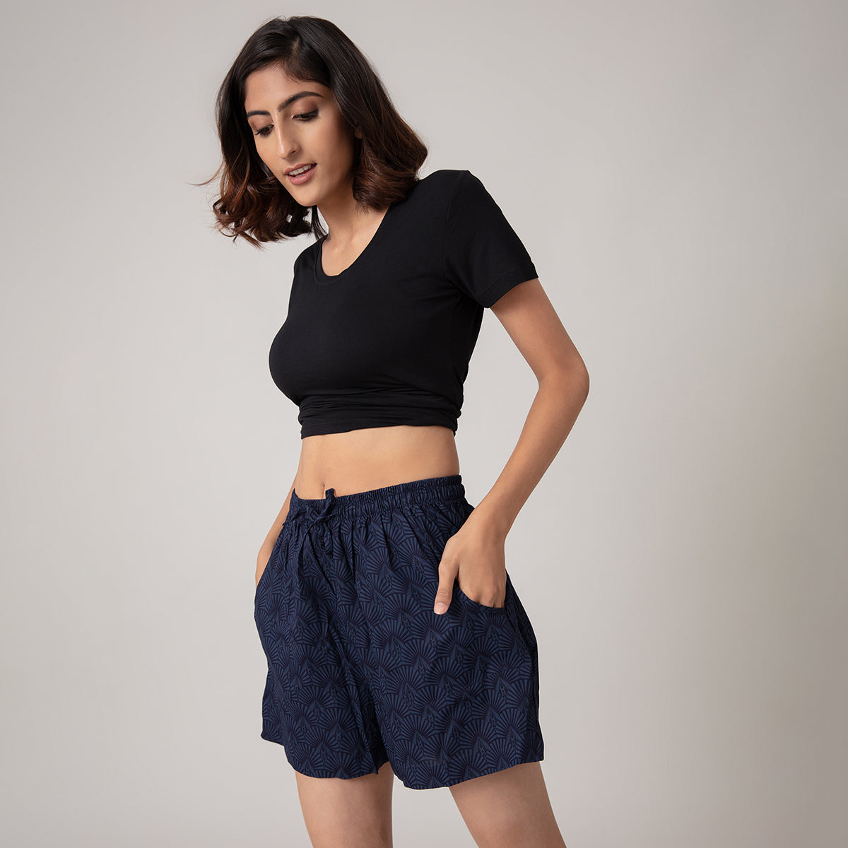 Comfy Vibes All Day Shorts  - Printed -Navy Fan AOP NYS035